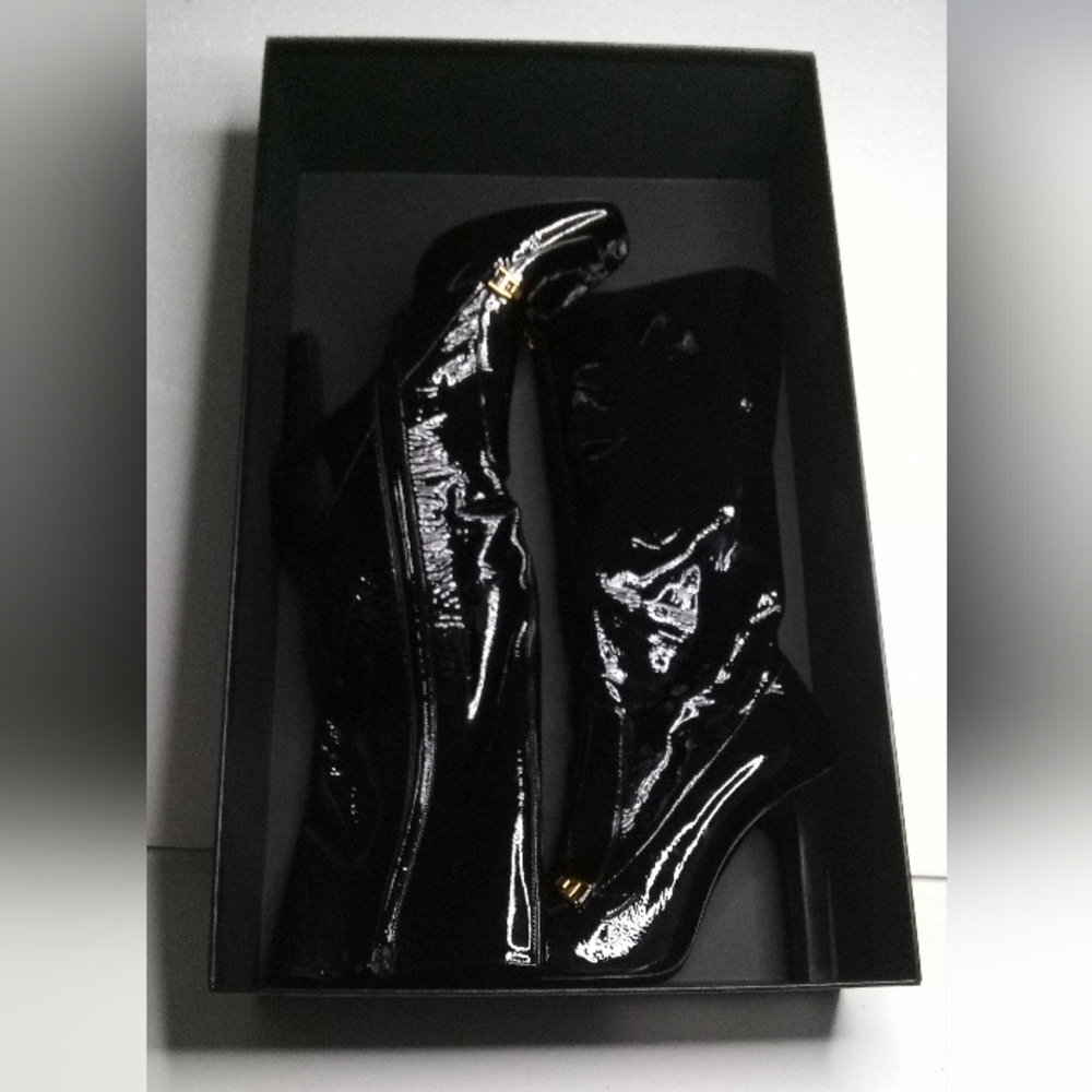 Saint Laurent Lala Patient Leather Boots - Picture 13 of 14